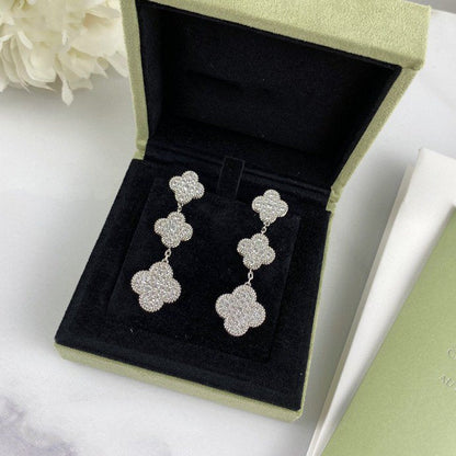 ¡®Aura Jewels¡¯CLOVER 3 MOTIF DIAMOND SILVER DROP EARRINGS