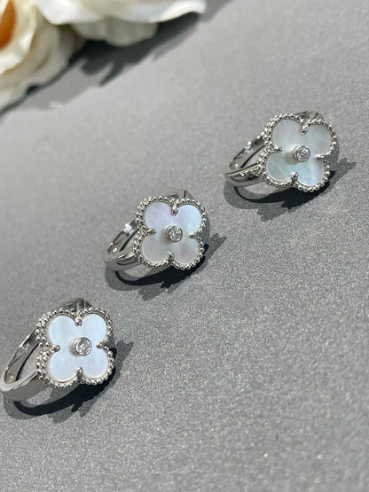 ¡®Aura Jewels¡¯CLOVER SILVER MOP DIAMOND RING