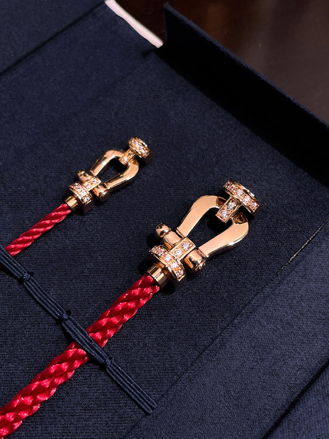 ¡®Aura Jewels¡¯FORCE 10 HALF DIAMOND PINK GOLD RED CORDERI LARGE AND MEDIUM MODEL