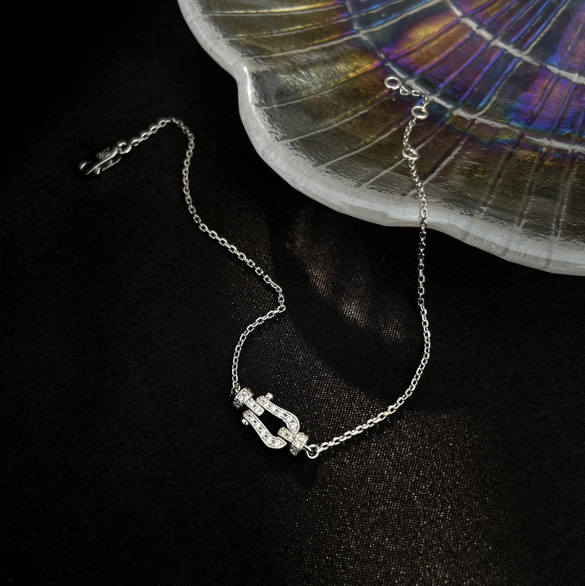 ¡®Aura Jewels¡¯FORCE 10 FULL DIAMOND BUCKLE CHAIN LINK MINI MODEL