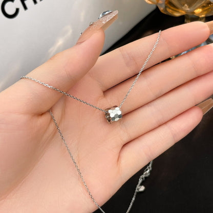 ¡®Aura Jewels¡¯BEE MINI NECKLACE