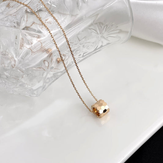 ¡®Aura Jewels¡¯BEE MINI NECKLACE