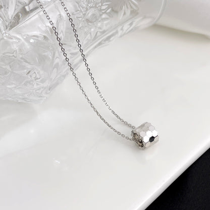 ¡®Aura Jewels¡¯BEE MINI NECKLACE