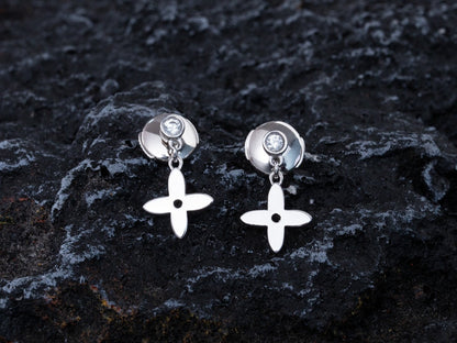 ¡®Aura Jewels¡¯VIDYLLE SILVER DIAMOND MINI DROP EARRINGS