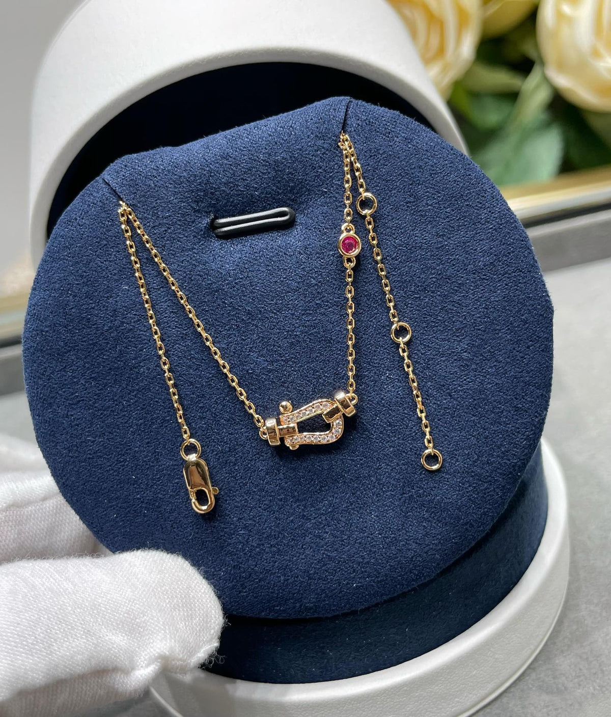 ¡®Aura Jewels¡¯FORCE 10 DIAMOND PINK GOLD NECKLACE