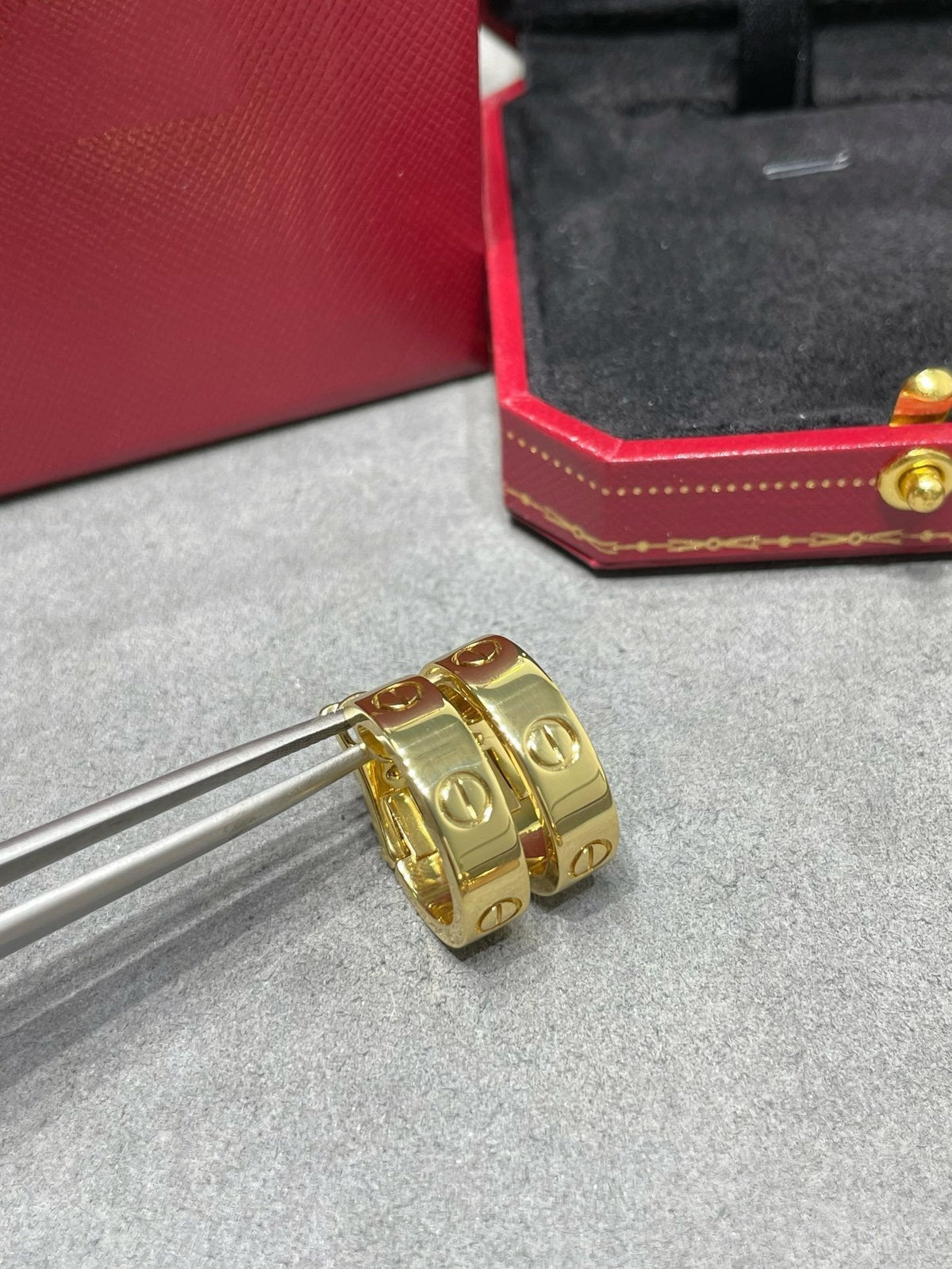 ¡®Aura Jewels¡¯LOVE 5.5MM EARRINGS