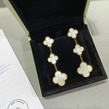 ¡®Aura Jewels¡¯CLOVER MOP 3 MOTIFS GOLD EARRINGS