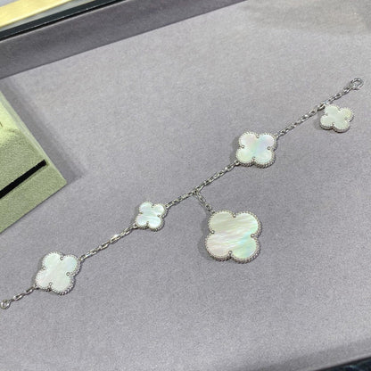 ¡®Aura Jewels¡¯CLOVER 5 MOTIF WHITE MOP SILVER BRACELET