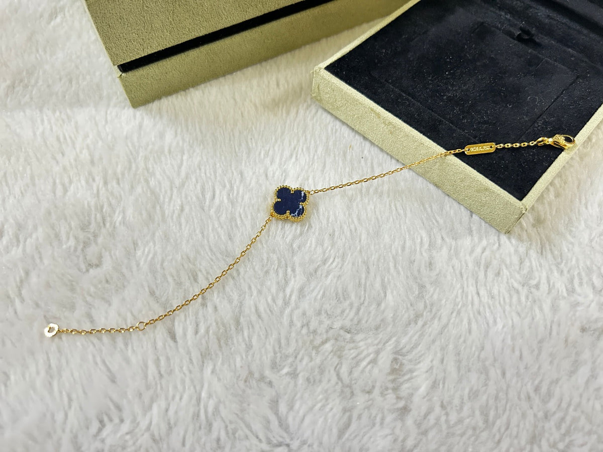 ¡®Aura Jewels¡¯CLOVER 1 MOTIF PIETERSITE BRACELET
