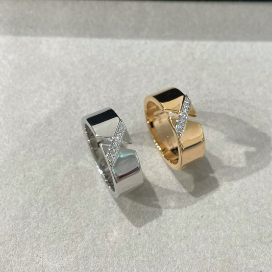 ¡®Aura Jewels¡¯LIENS EVIDENCE DIAOMOND RING