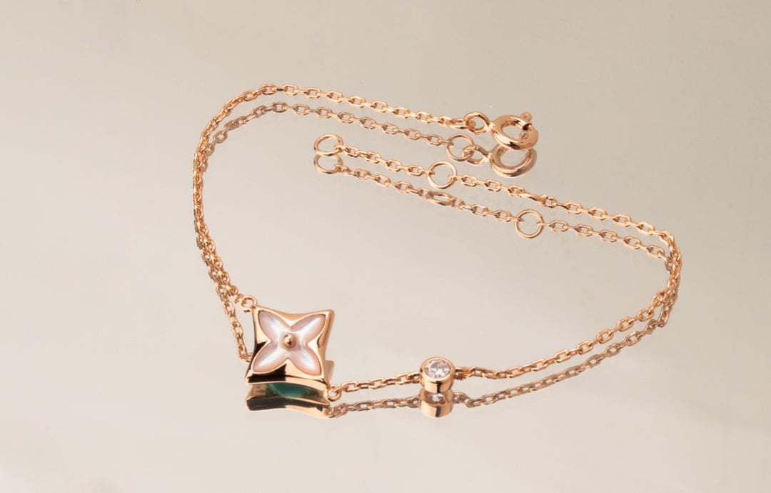 ¡®Aura Jewels¡¯STAR PINK MOP 1 DIAMOND PINK GOLD NECKLACE