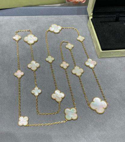¡®Aura Jewels¡¯CLOVER 16 MOTIF WHITE MOP GOLD NECKLACE