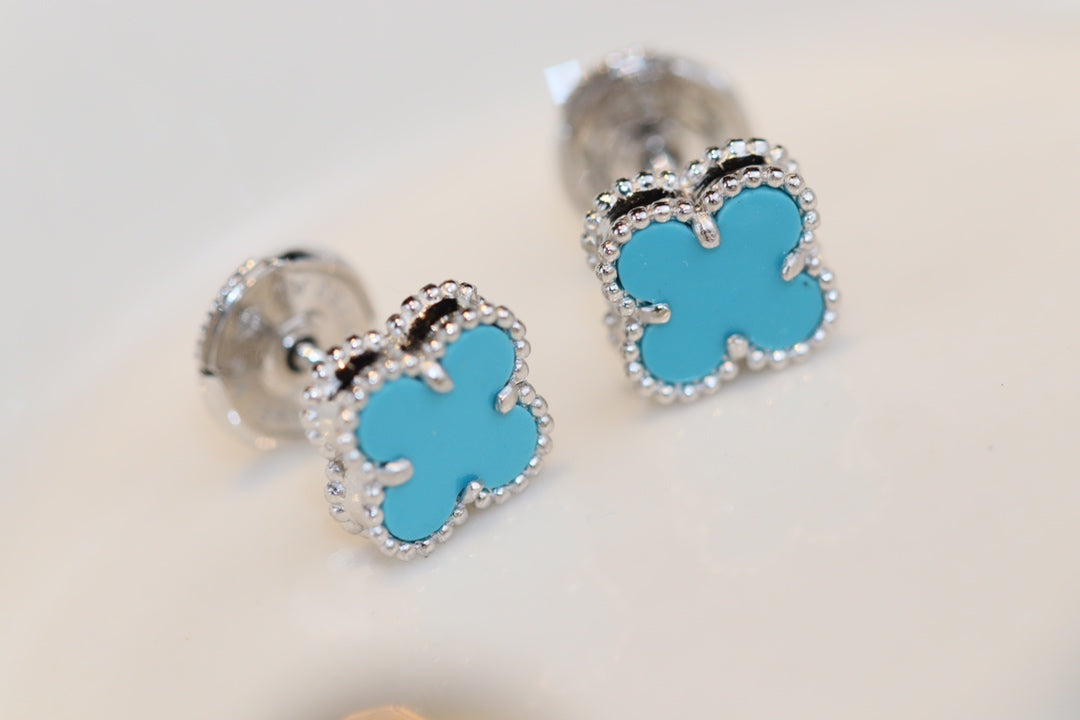 ¡®Aura Jewels¡¯CLOVER MINI TURQUOISE SILVER STUD EARRINGS