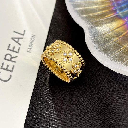 ¡®Aura Jewels¡¯PERLEE DIAMOND LARGE RING