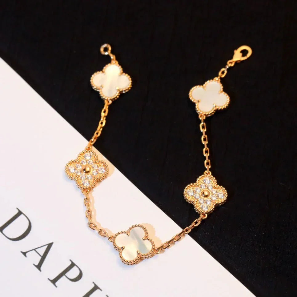 [Aura Jewels]New CLOVER WHITE PEARL MOP 5 MOTIF BRACELET COLLECTION