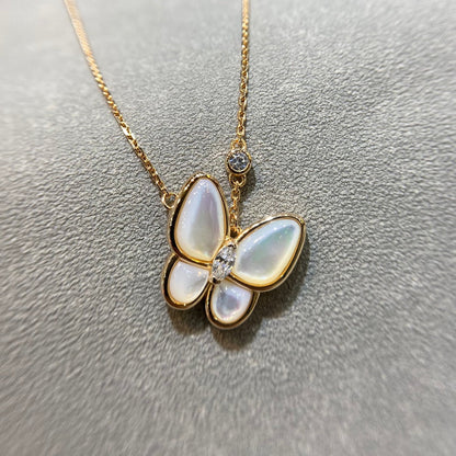 ¡®Aura Jewels¡¯BUTTERFLY MOP DIAMOND NECKLACE