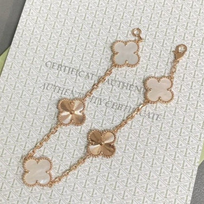 [Aura Jewels]New CLOVER WHITE PEARL MOP 5 MOTIF BRACELET COLLECTION
