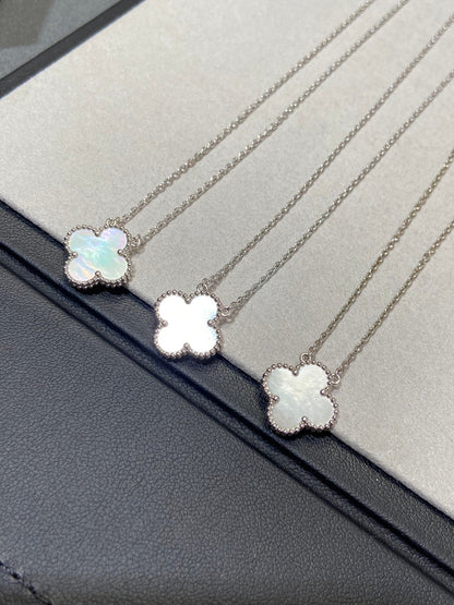 ¡®Aura Jewels¡¯CLOVER MEDIUM SILVER WHITE MOP NECKLACE