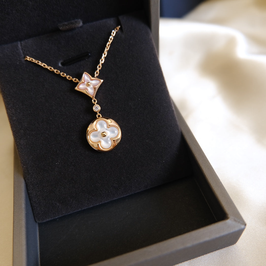 ¡®Aura Jewels¡¯STAR AND SUN WHITE MOP 2 MOTIF PINK GOLD NECKLACE