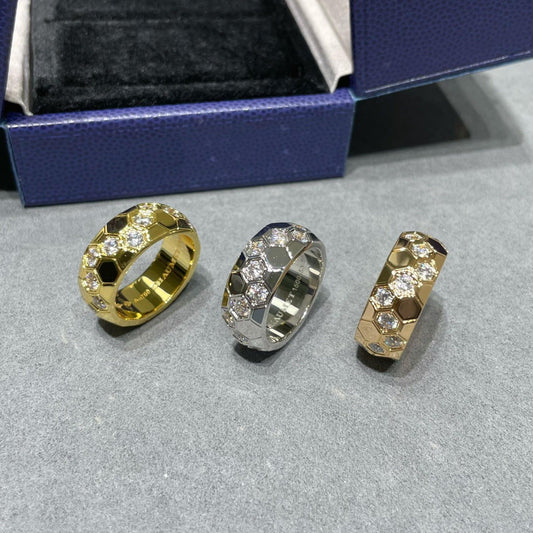 ¡®Aura Jewels¡¯BEE LOVE DIAMOND LARGE RING