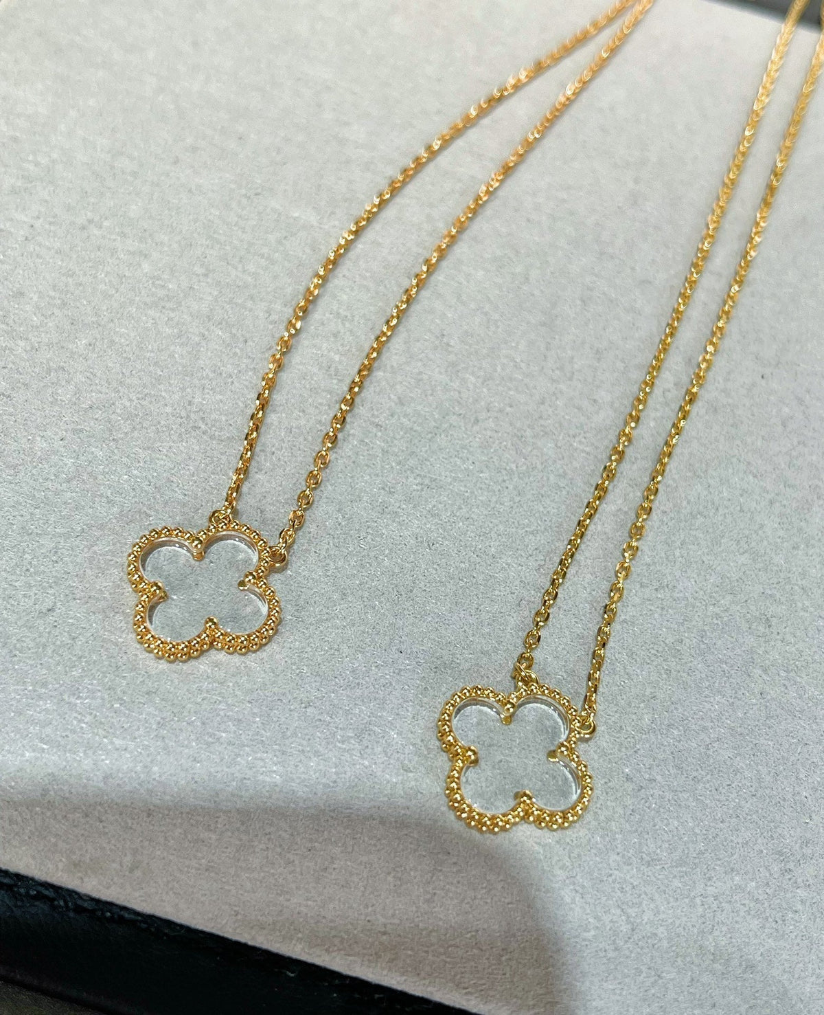 ¡®Aura Jewels¡¯CLOVER ROCK CRYSTAL ROSE GOLD NECKLACE