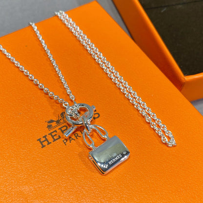 ¡®Aura Jewels¡¯CONSTANCE PEDANT SILVER NECKLACE