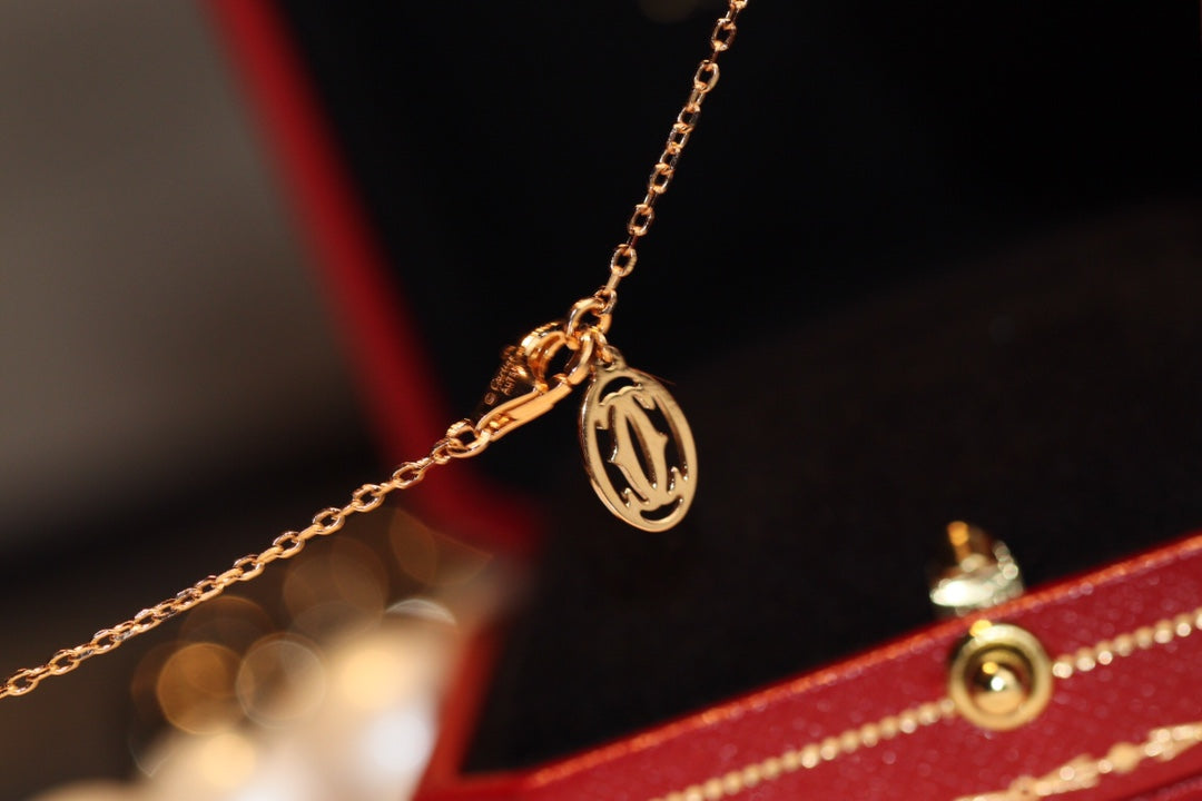 ¡®Aura Jewels¡¯DAMOUR DIAMOND NECKLACE