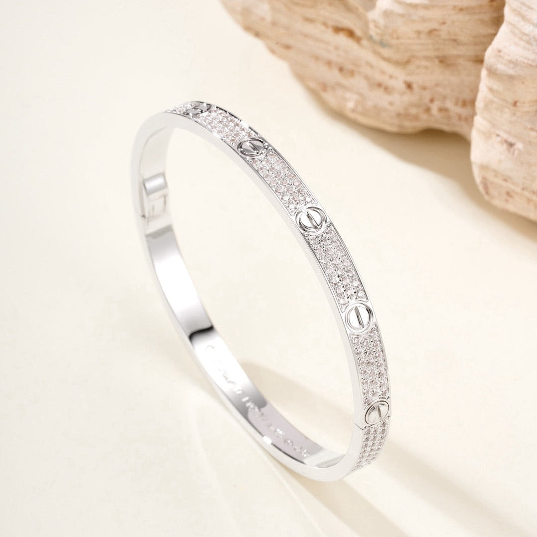 ¡®Aura Jewels¡¯LOVE BRACELET 4.8MM DIAMOND-PAVED