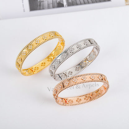 ¡®Aura Jewels¡¯CLOVER BRACELET 8MM DIAMONDS