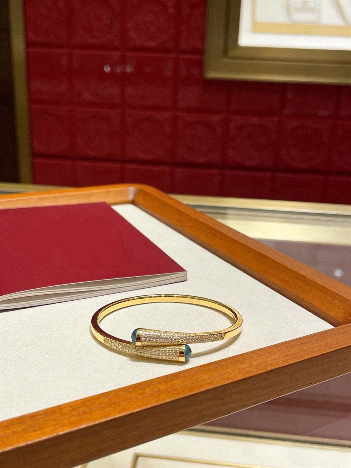 [Aura Jewels] Partially Set Diamond Bangle