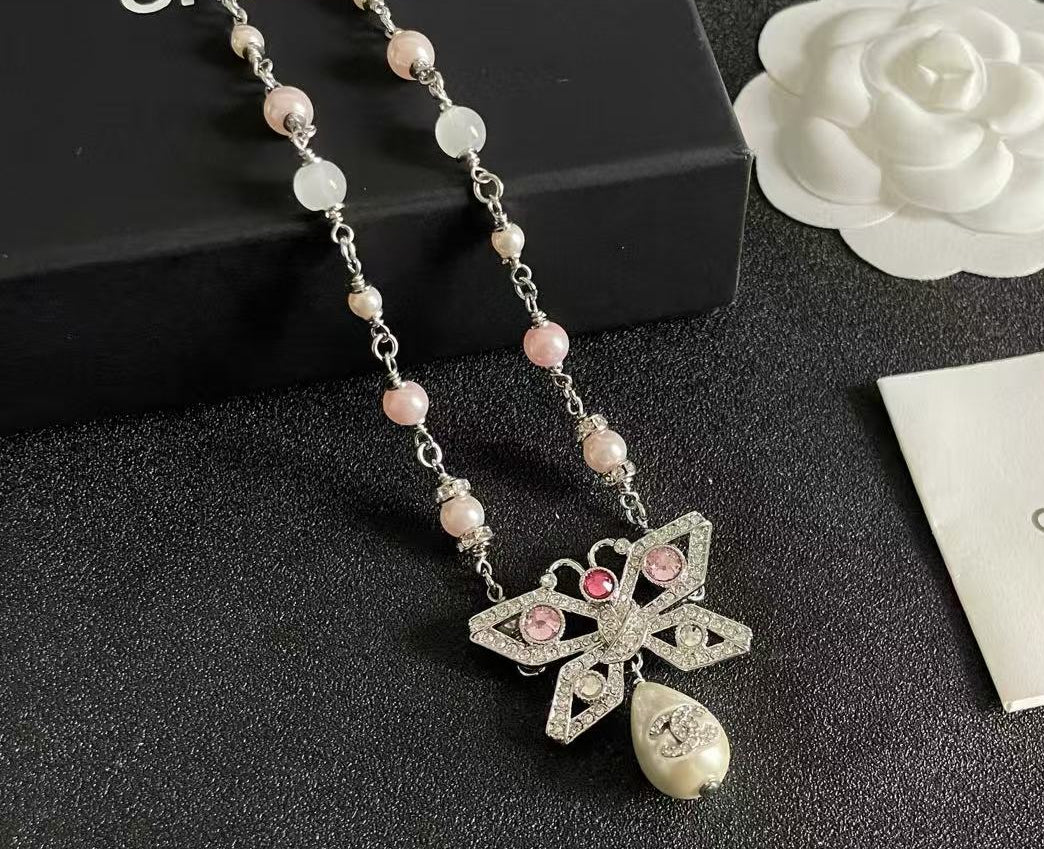 [Aura Jewels] Bow & Pearl Double C Pavé Diamond Necklace