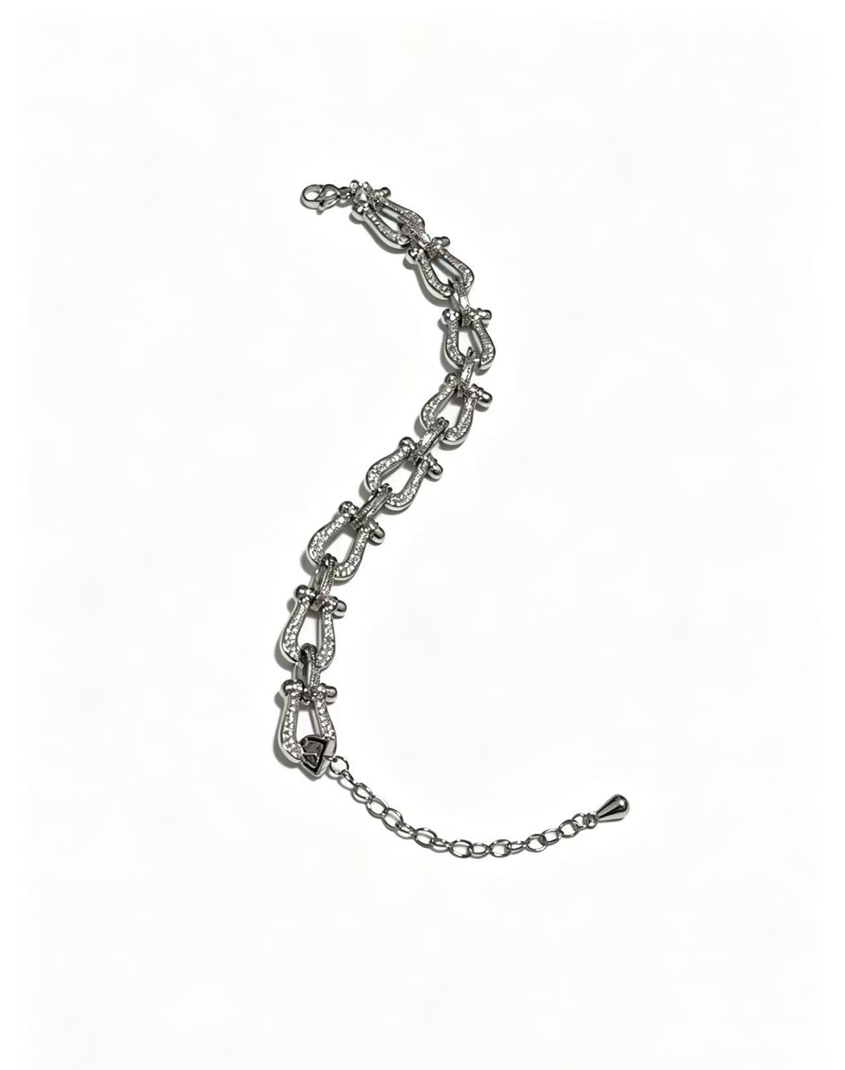 ¡®Aura JewelsDiamond-studded Horseshoe Bracelet