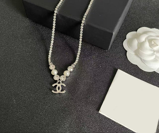 [Aura Jewels]Double C Necklace with Pearls & Cubic Zirconia