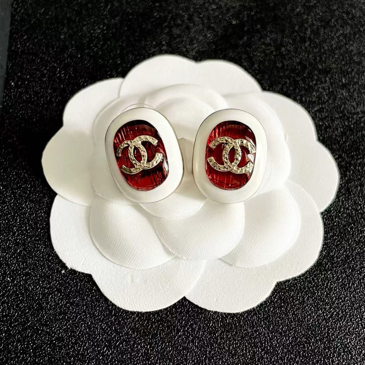 [Aura Jewels]Amber & Glass Stud Earrings