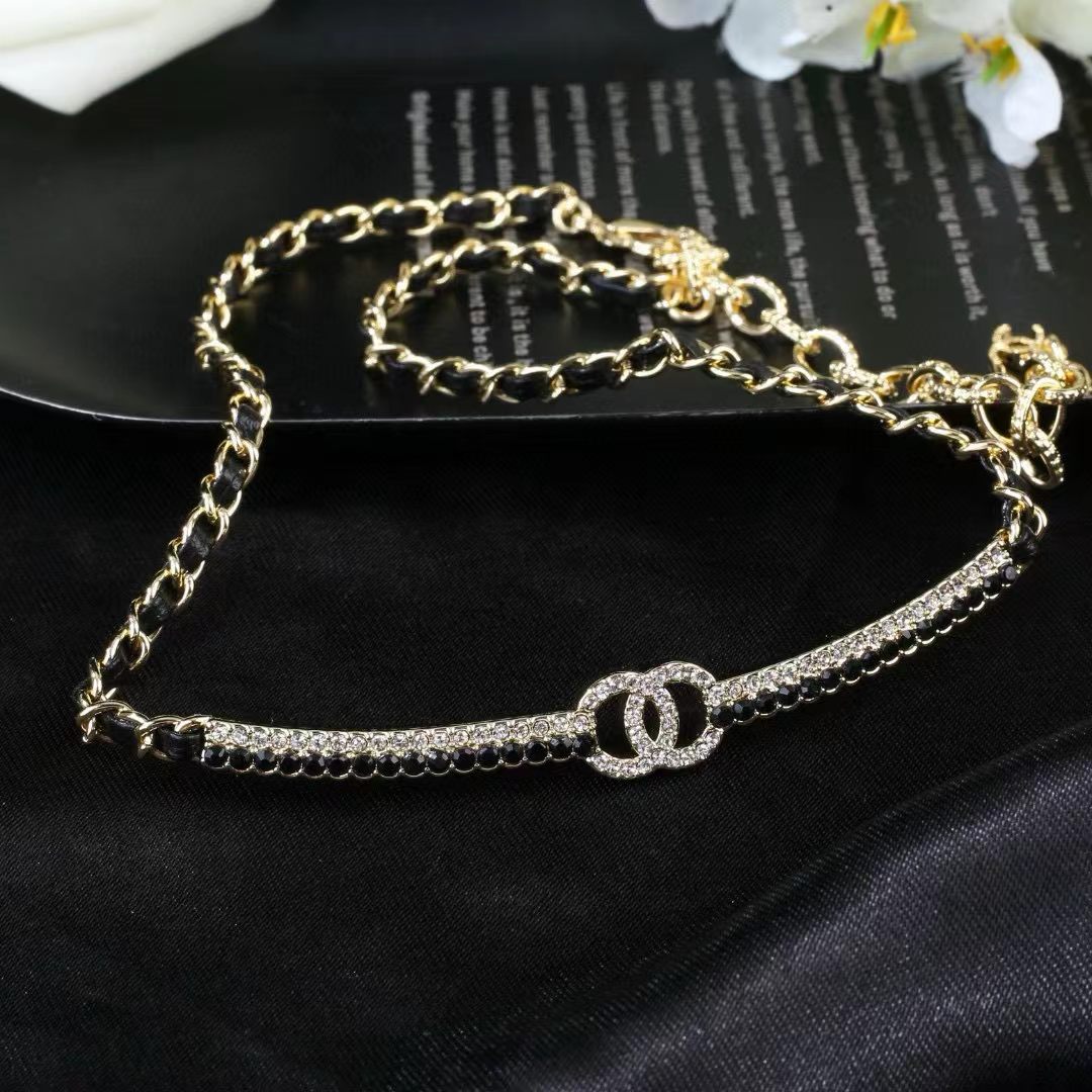 [Aura Jewels]Black Leather Interwoven Crystal CC Choker Necklace