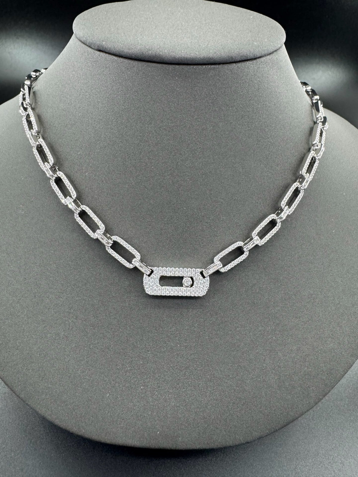 [Aura Jewels] Move Link Pave Diamond Chain Necklace