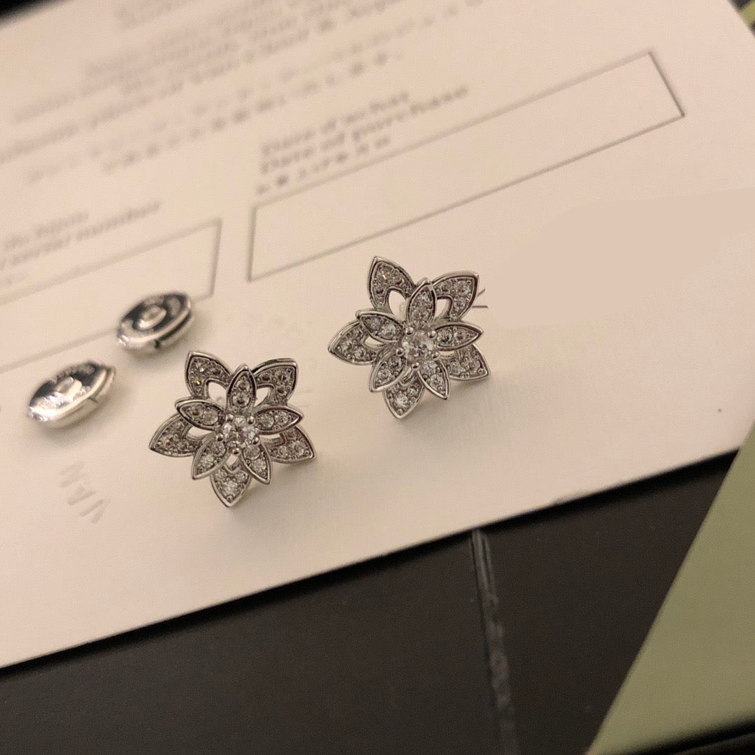 ¡®AuraJewelry¡¯Lotus Openwork Earrings（Mini）
