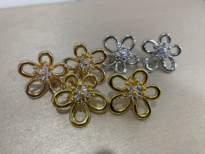 [AuraJewelry]Flowerlace Stud Earrings,