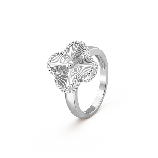 ¡®Aura Jewels¡¯CLOVER SILVER RING