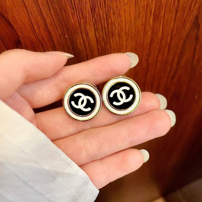 [Aura Jewels]Classic Double C Stud Earrings