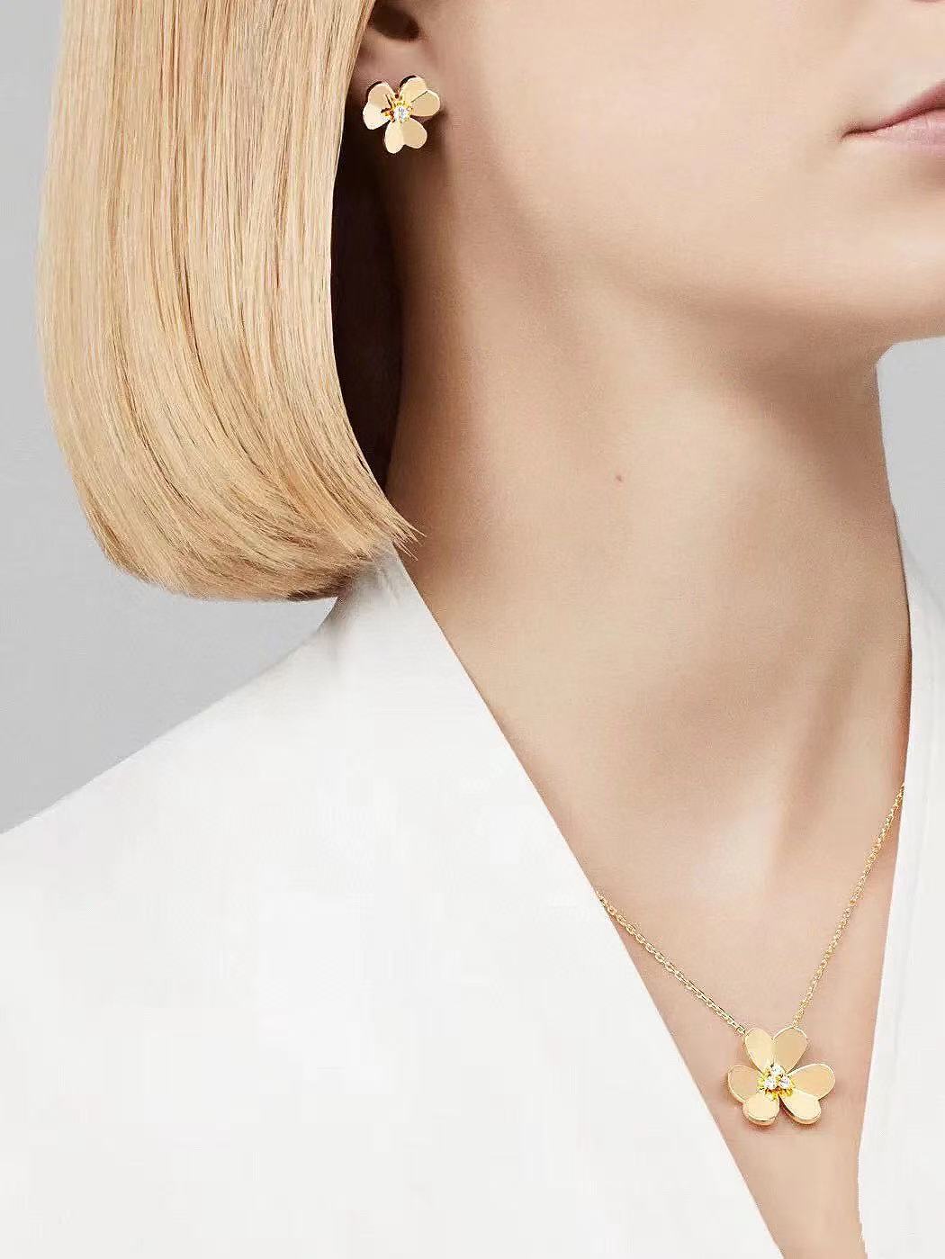 [Aura Jewels]FRIVOLE GOLD FLOWER NECKLACE2
