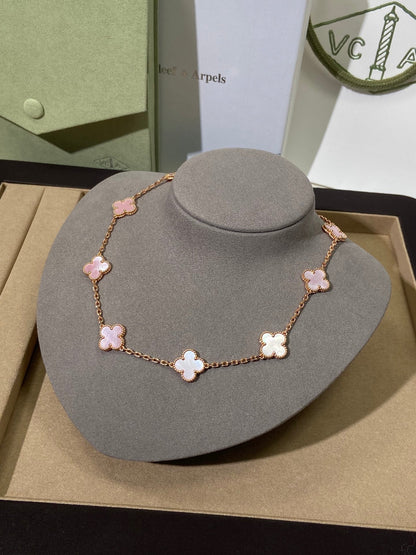 [Aura Jewels] Pink Necklace with Ten Clover Designs