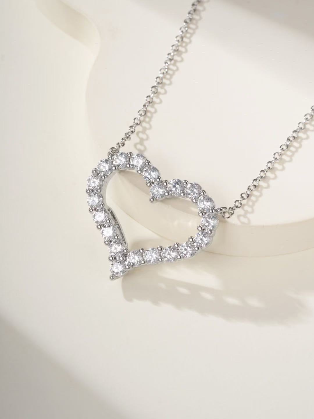 [Aura Jewels]T Family Heart Necklace