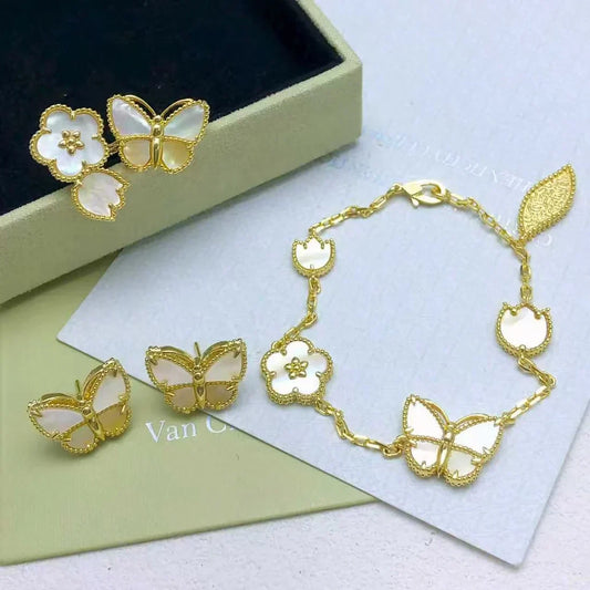 [Aura Jewels] 26 NEW CLOVER LUCKY LIGHT YELLOW AND WHITE SET