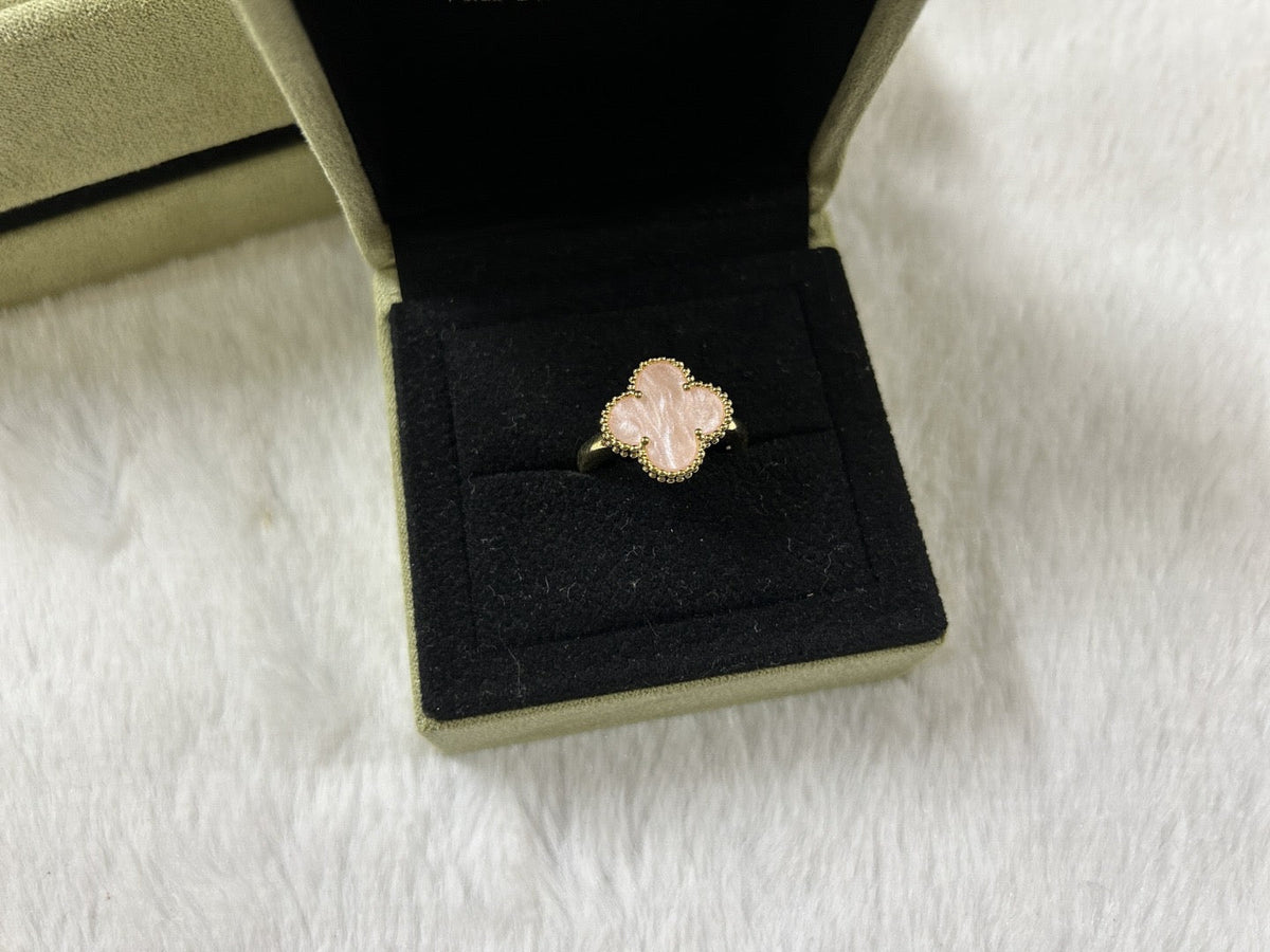 [Aura Jewels]Pink Clover Ring