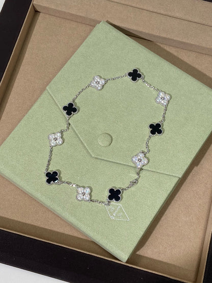 [Aura Jewels] Four-Leaf Clover Ten Elements Panda Diamond Silver Necklace