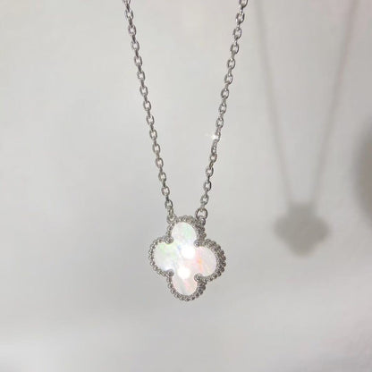 [Aura Jewels]CLOVER MINI 15MM WHITE MOTHER-OF-PEARL NECKLACE