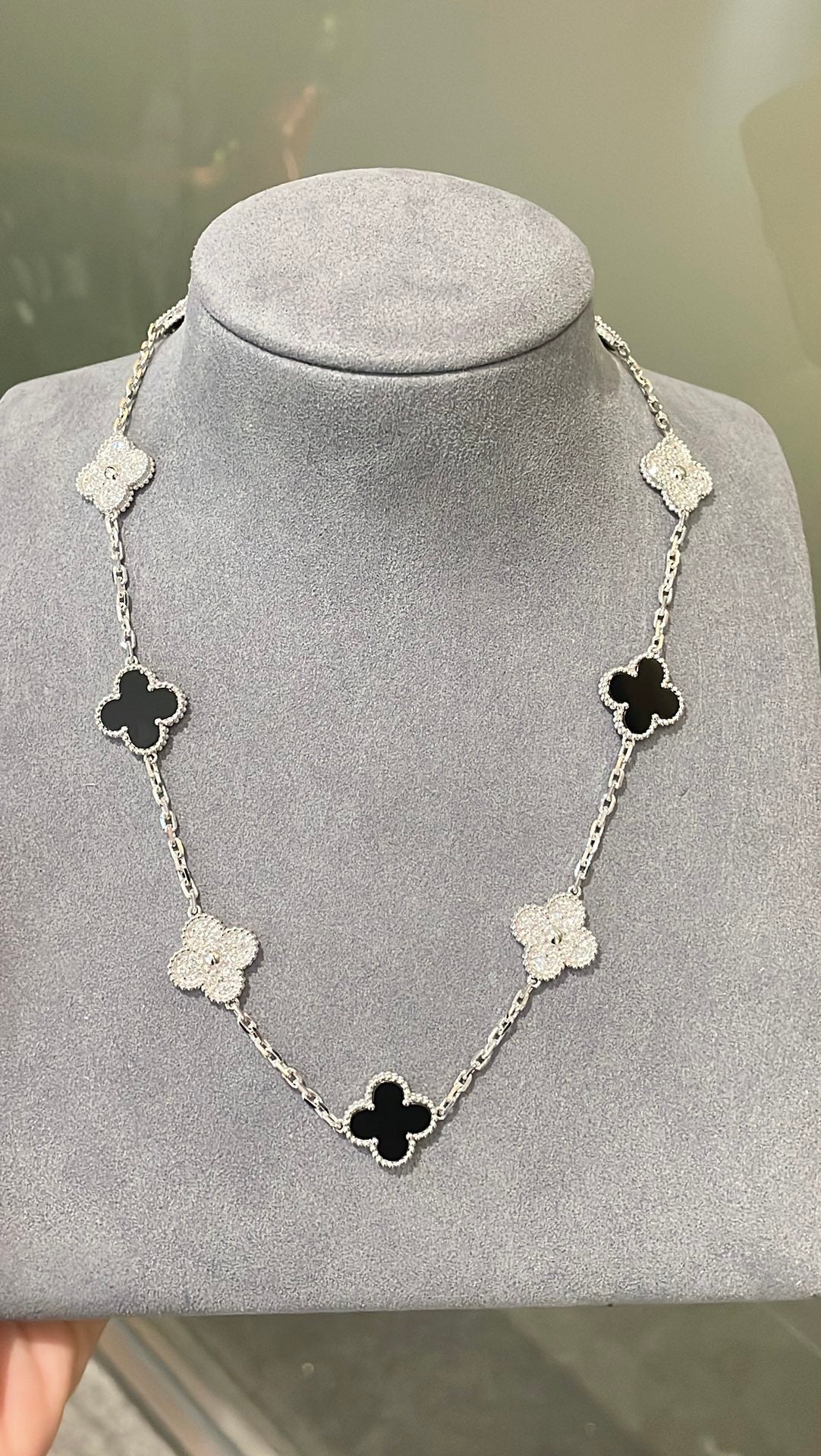 [Aura Jewels] Four-Leaf Clover Ten Elements Panda Diamond Silver Necklace