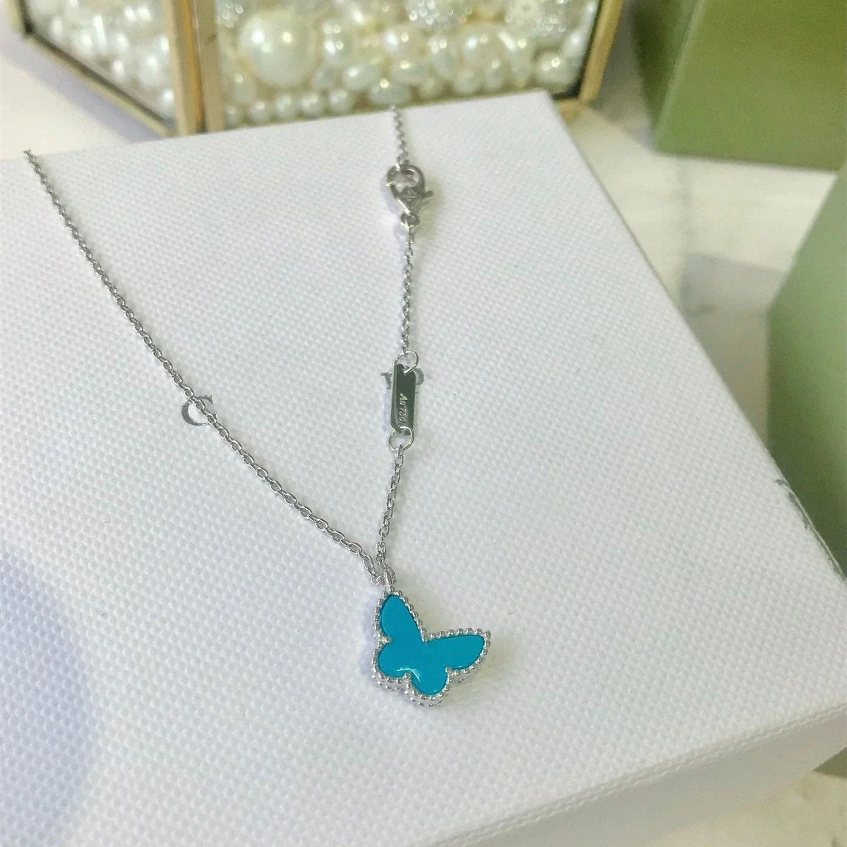 ¡®Aura Jewels¡¯BUTTERFLY TURQUOISE BUTTERFLY BRACELET SILVER