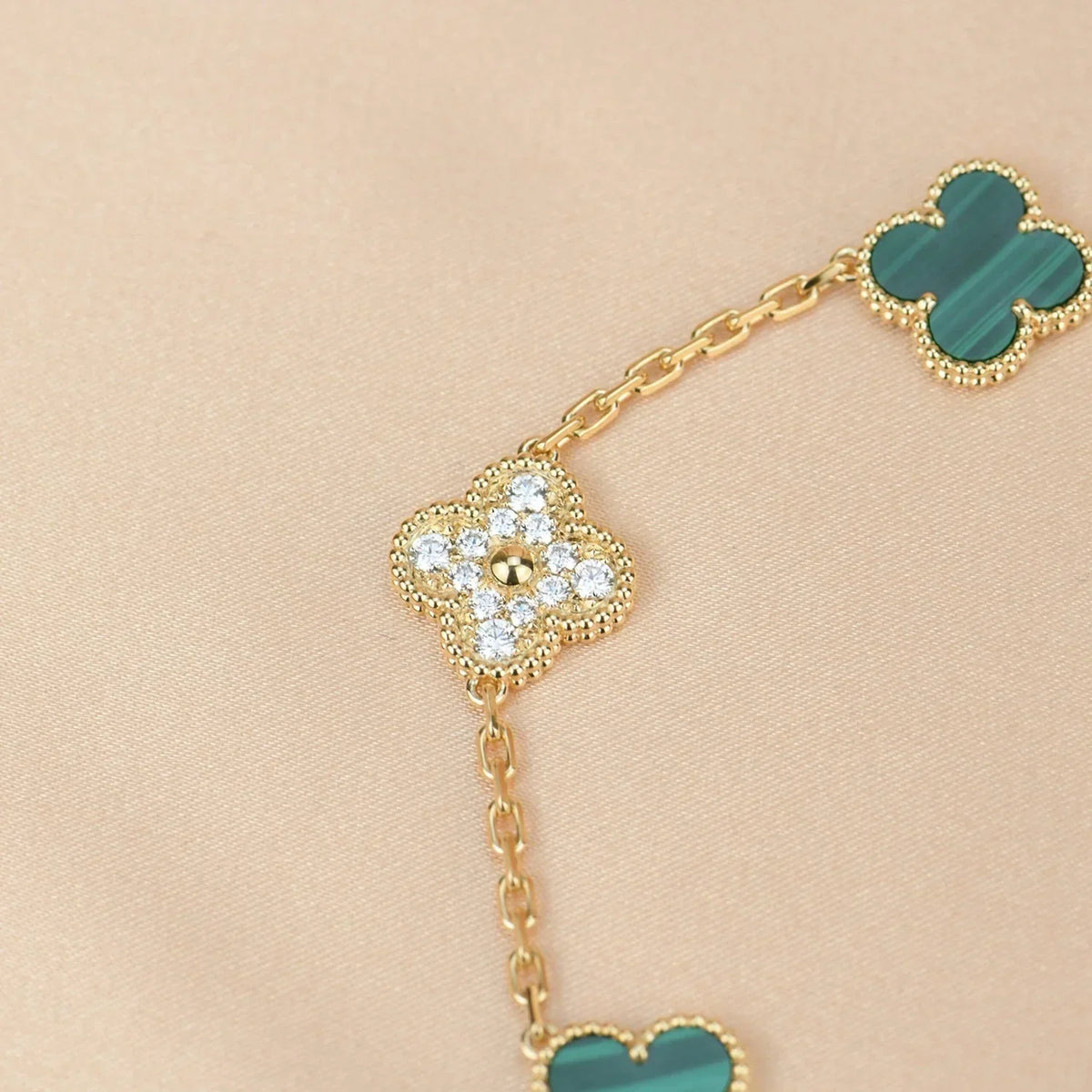 [Aura Jewels]New  CLOVER 5 MOTIF MALACHITE BRACELET COLLECTION